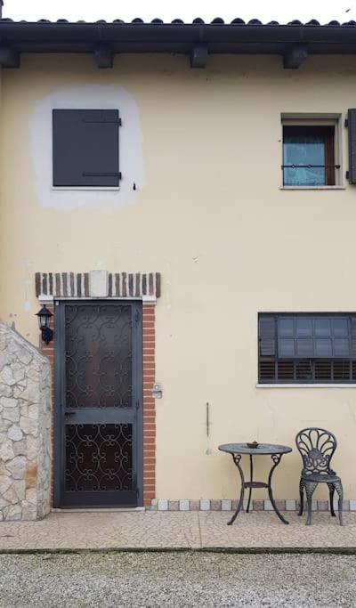 Appartamento Al Camino Torri di Quartesolo Exteriör bild